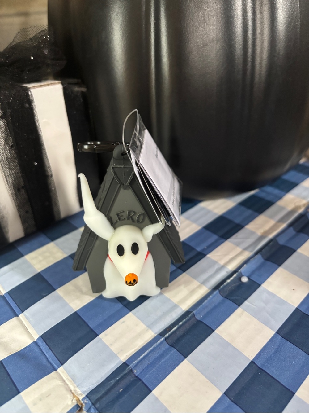 Nightmare before Christmas zero pocketbac sanitizer holder